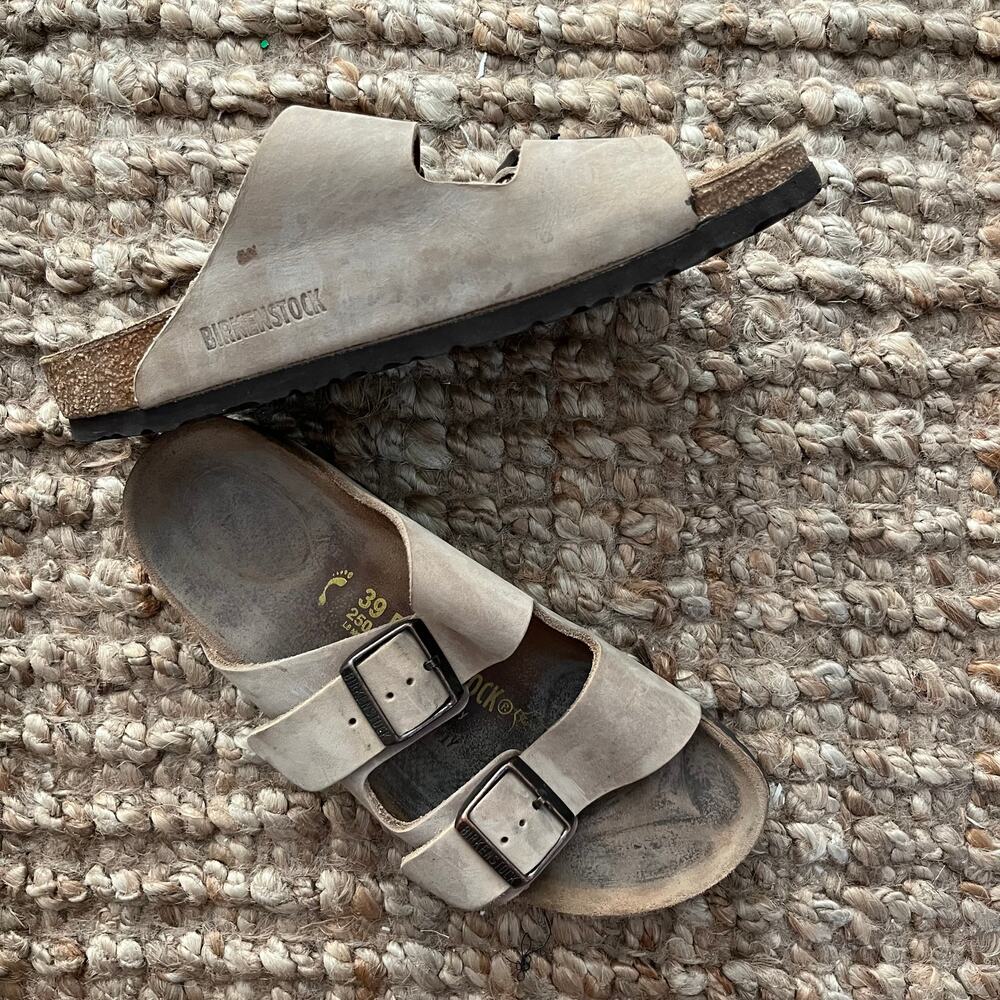 Birkenstock Arizona Taupe Oiled Leather Sandals EU 39 US 8-8.5 Narrow